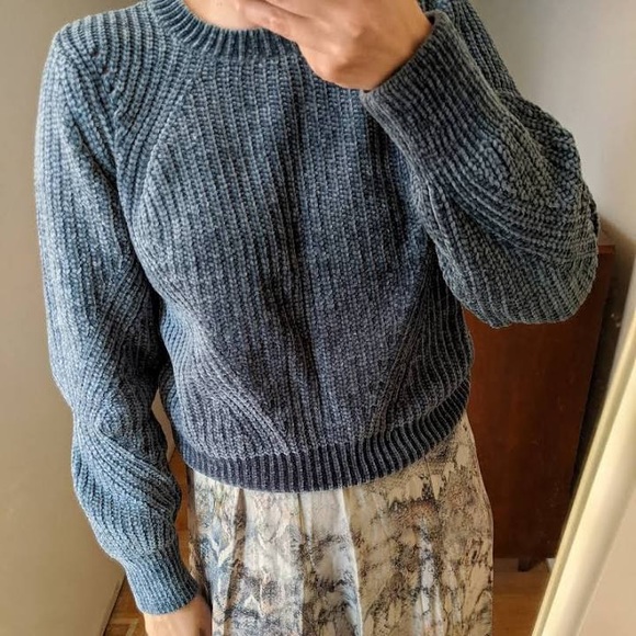 H&M Chenille Blue Knit Sweater - Picture 4 of 4